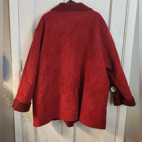 FUDA SHERPA LINED RED COAT. Heavier than a pea coat. - Picture 4 of 4